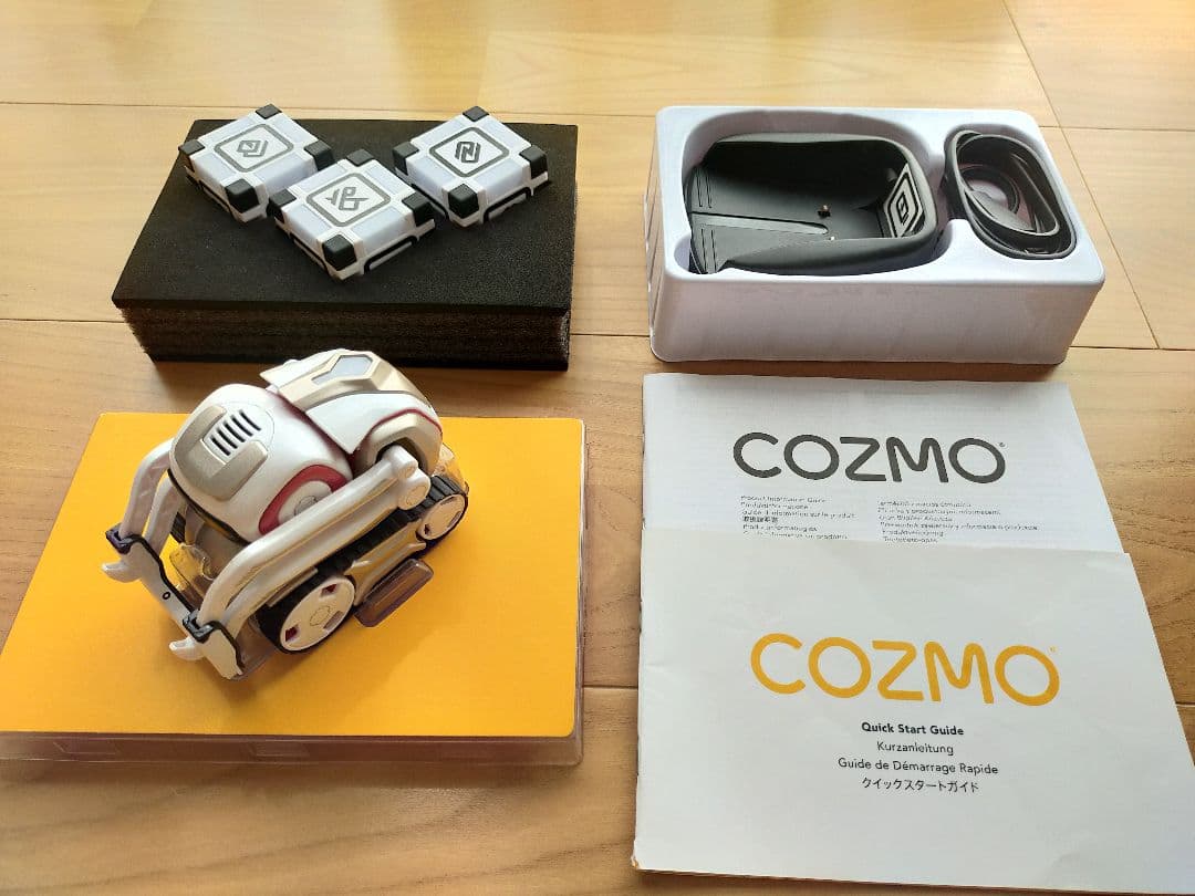 Cozmo ロボット型おもちゃ