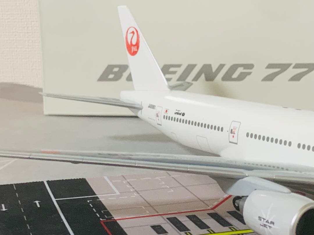 昭和ろく様専用お纏め‼️日航初代2代目鶴丸塗装機2機セット(767と