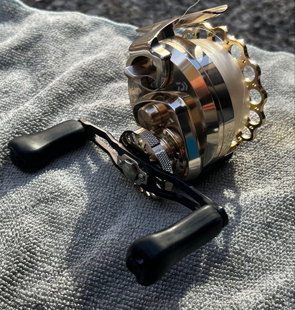 美品】Daiwa／25BJIKADA／BJイカダ65／右巻 - メルカリ