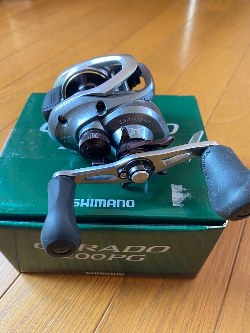 シマノ 15クラド 200pg CURADO 右ハンドル