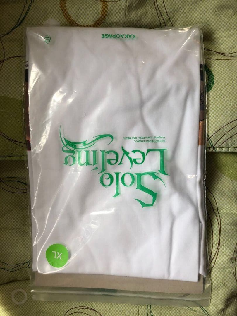 未使用 当選人数50名 俺だけレベルアップな件 tシャツ タグ付き 非売品