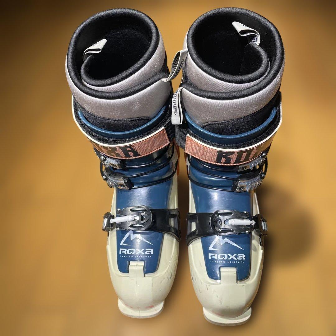 名機ROXAロクサFREEBIRD8 27.0-27.5cm 初中級向け - メルカリ