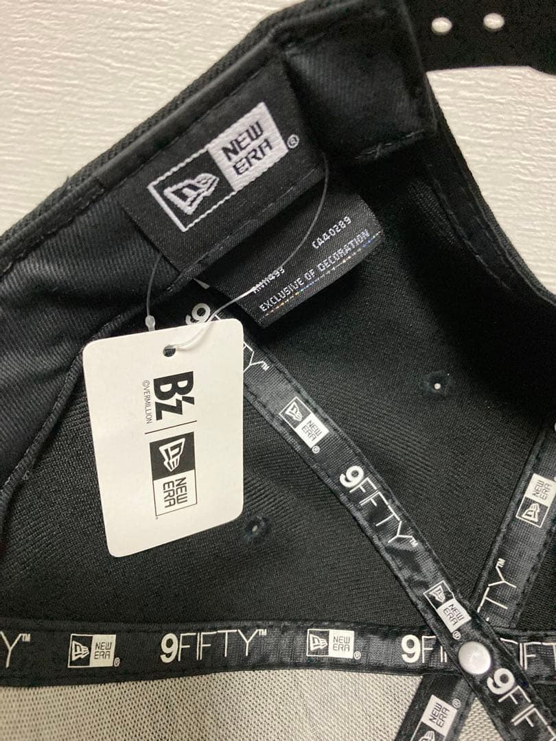 B'z ニューエラ9FIFTY SNAPBACK キャップ ブラック【大人用】