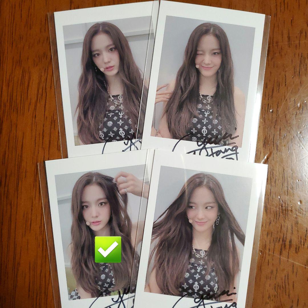 fromis_9 ギュリ　(M.L.S.) 直筆サイン入りチェキ 10種 ユニバ