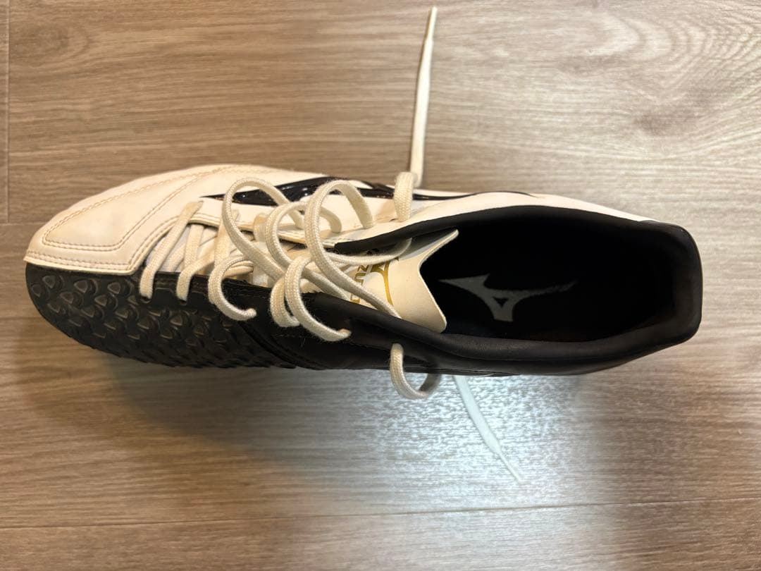 ミズノ ウェーブ イグニタス 4 MD(廃盤) 26.5cm - メルカリ