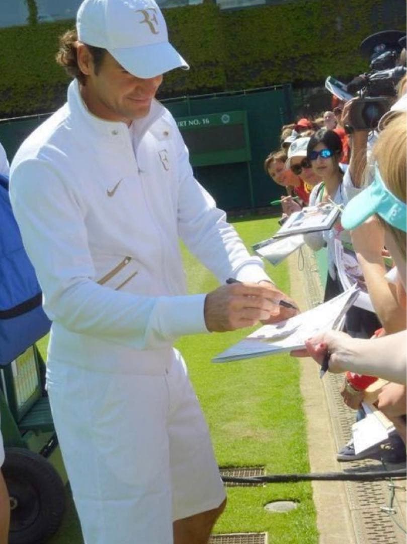 日本未発売 希少!】フェデラー ナイキ 2010ウィンブルドン RF