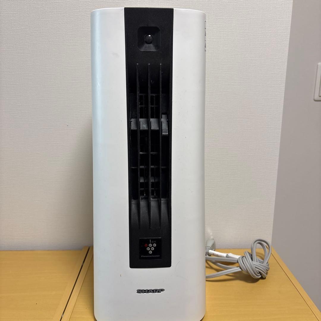 シャープ【2022年製】セラミックファンヒーターHX-PS1-W - メルカリ