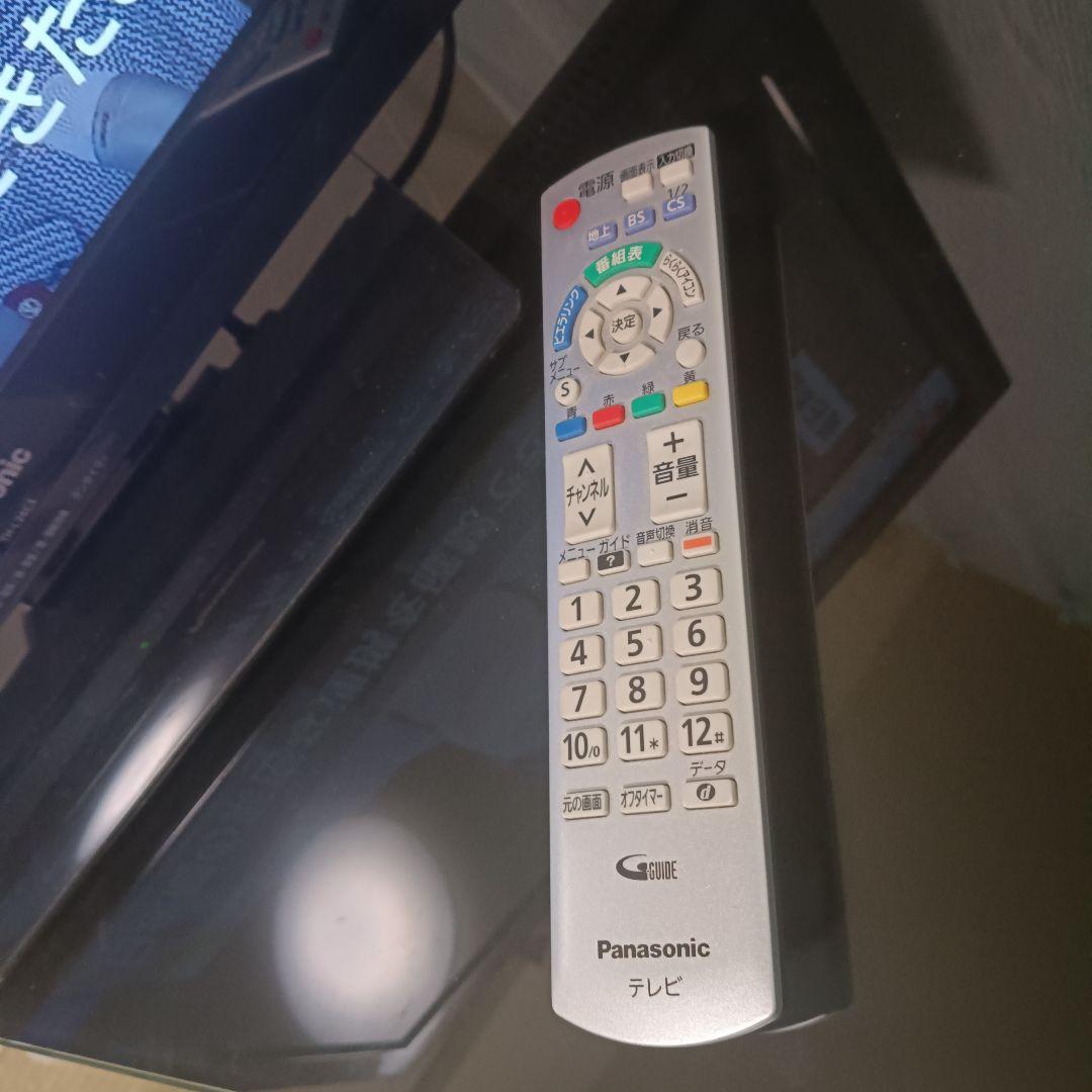 パナソニックビエラ小型24inchテレビちょうどいいサイズ備品全揃い