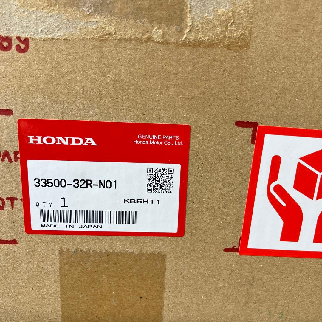 ホンダNBOX 右テールライト きれいです - アクセサリーオンライン ショップ