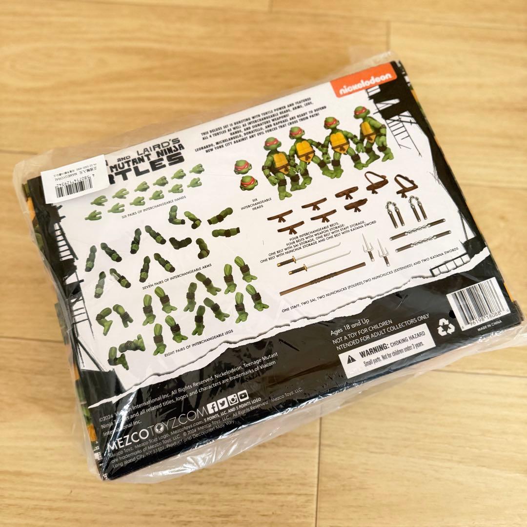 Mezco toys 5ポイント プラス　TMNT タートルズ フィギュア