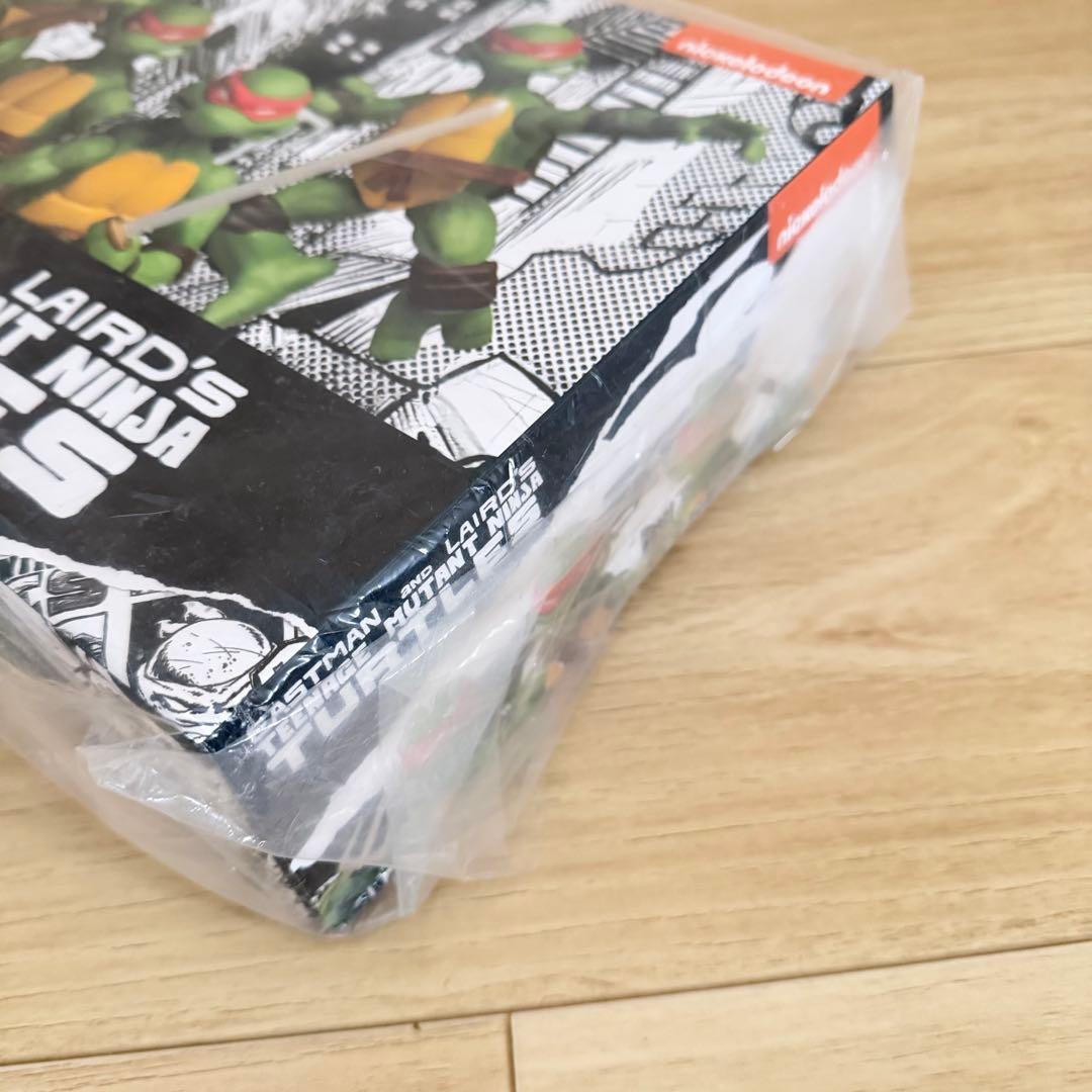 Mezco toys 5ポイント プラス　TMNT タートルズ フィギュア