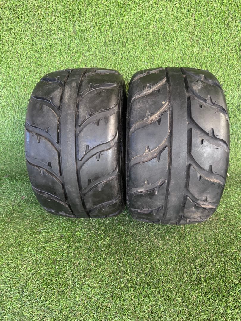 キ*K様 ケンダ SPEEDRACER 18x9.5-8 タイヤホイールセット