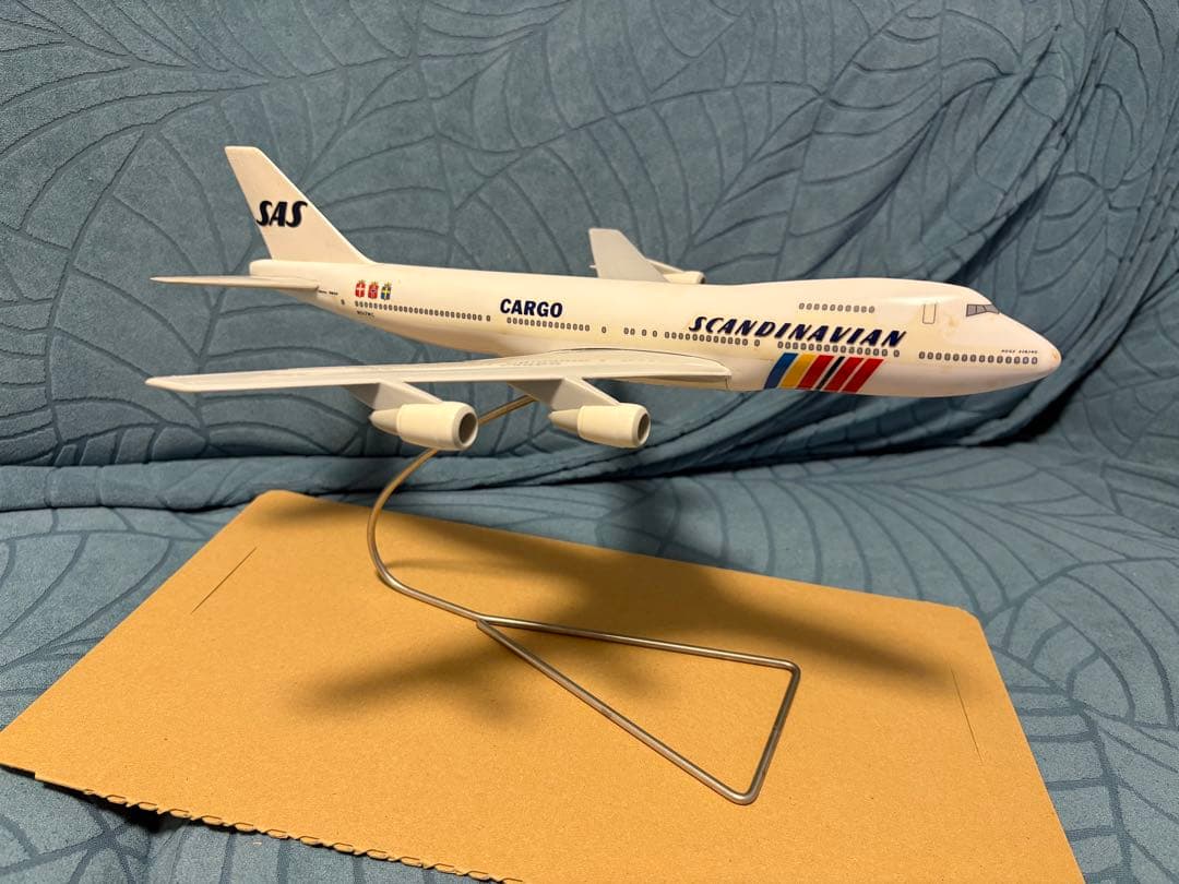スカンジビア航空 モデルプレーン 1/200 50周年冊子 1996年