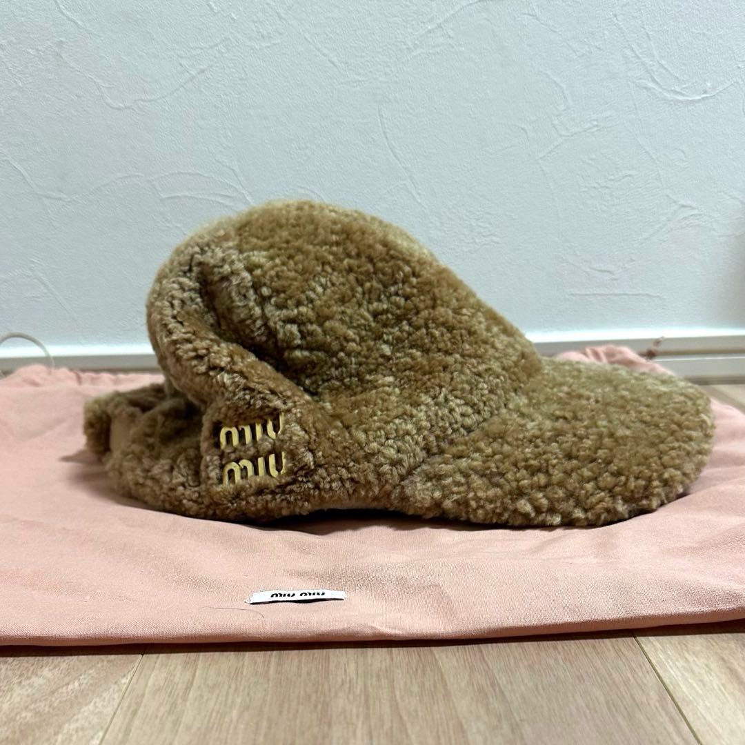 d*c様 11/7〜9限定 ⭐︎完全未使用⭐︎ miumiu エコシアリングキャ