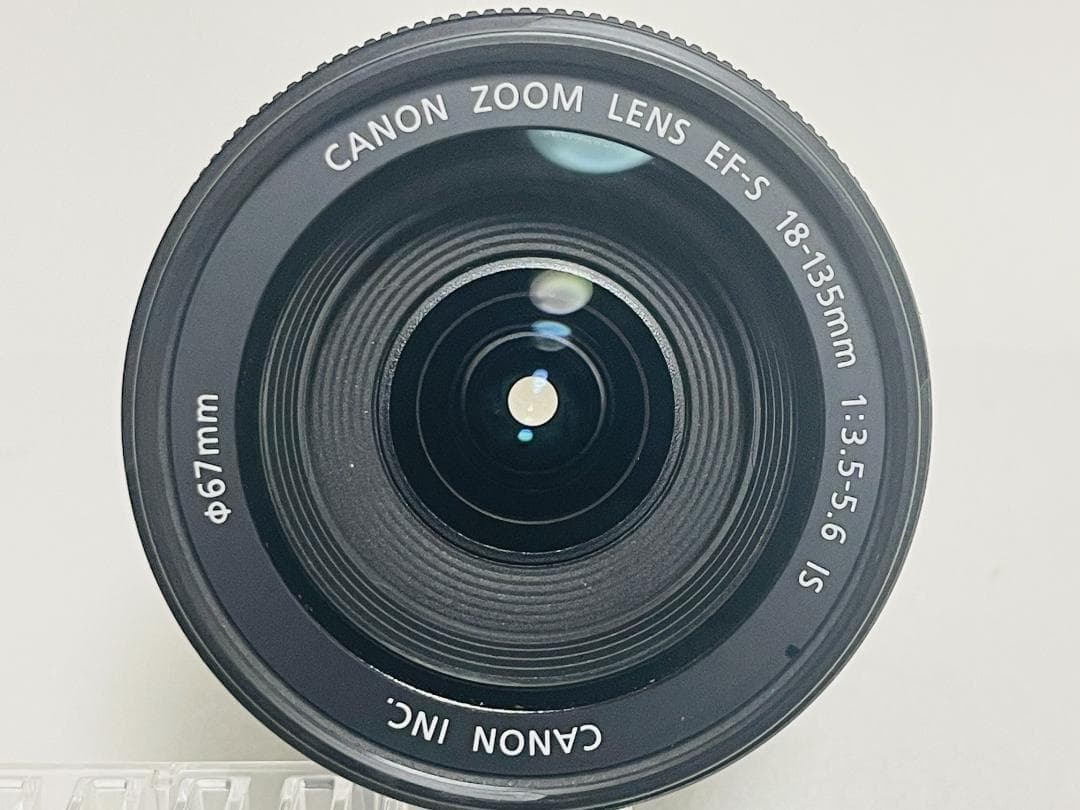 ★美品★Canon キヤノン EF-S 18-135mm F3.5-5.6 IS