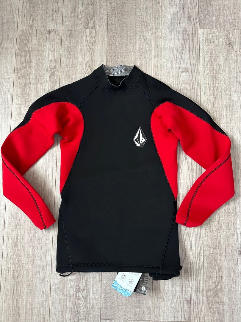 VOLCOM Mサイズ 2MM タッパー ウェットスーツ　新品未使用 VOLCOM（ボルコム） 22 VOLCOM ウエットスーツ ウェットスーツ 長袖