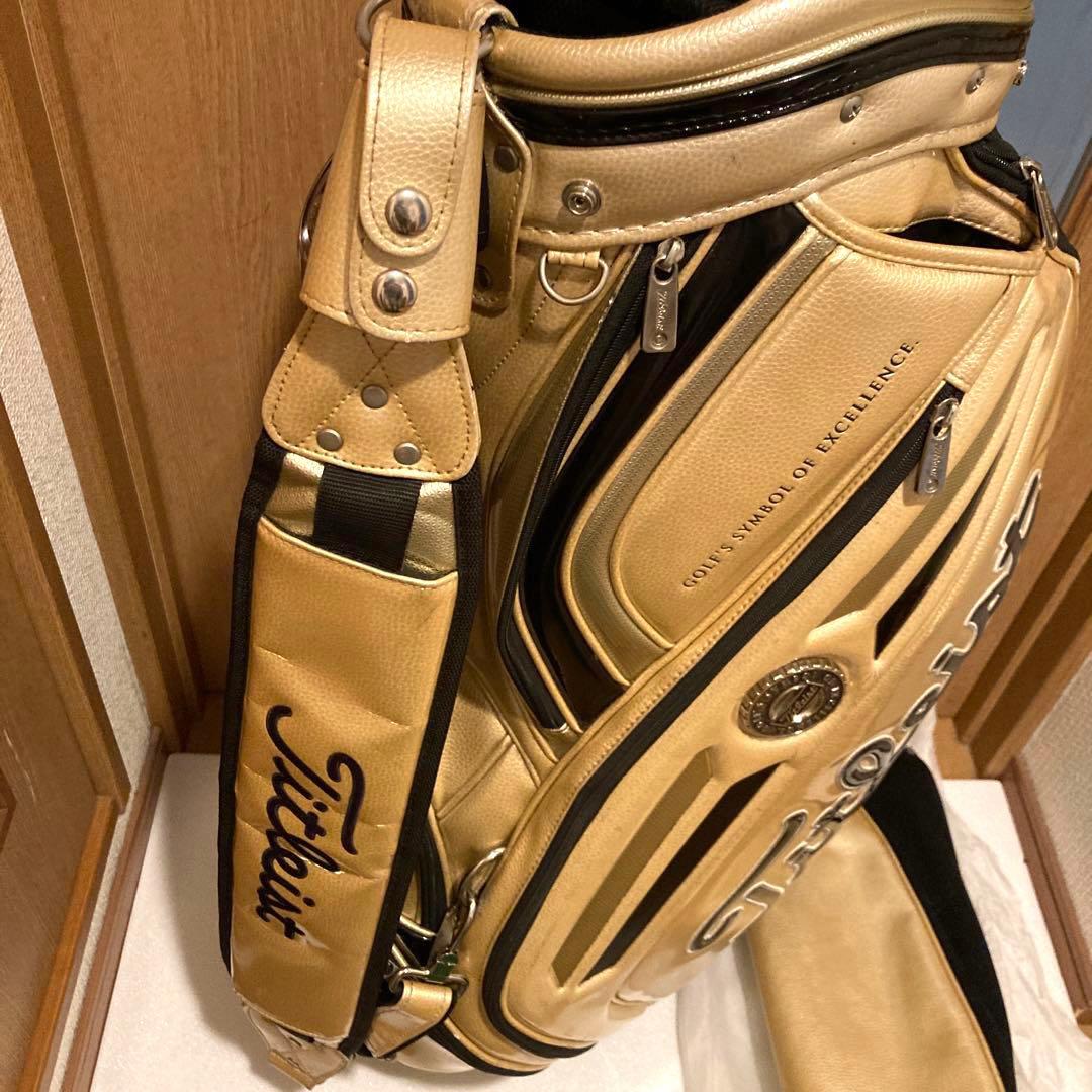 限定品】タイトリスト Titleist エナメルゴールド 3点式キャディバッグ