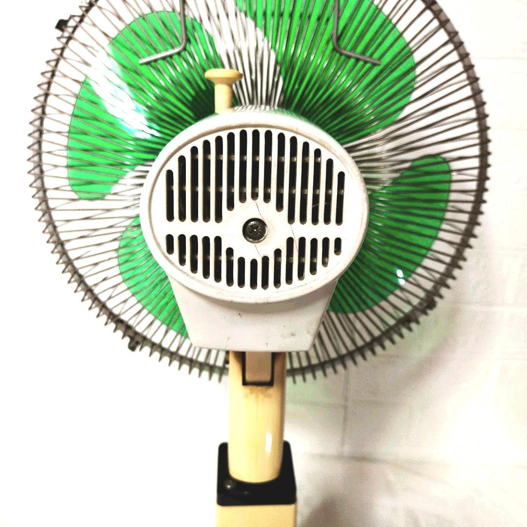 東芝 TOSHIBA 昭和家電 レトロ 扇風機 グリーン - メルカリ
