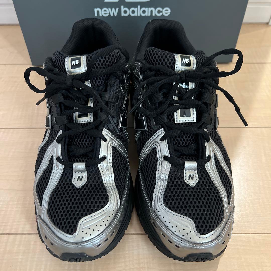 定価19,800円　New balance U1906RCF 27.5cm