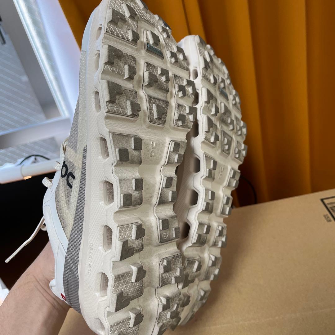 靴 On Cloudvista2 26.0cm