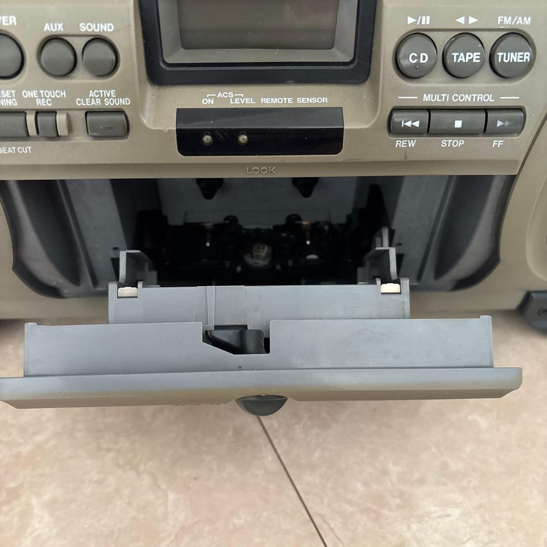 ☆動作未確認☆ バブルラジカセVictor RV-X70