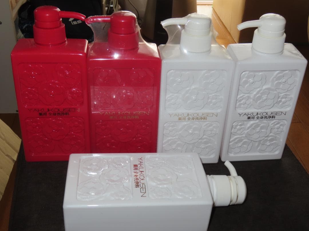 未使用品　5本　薬酵泉 やくこうせん 薬用全身洗浄料 500m　赤白 Amazon | 薬酵泉 薬用全身洗浄料 生ローヤルゼリー配合 500