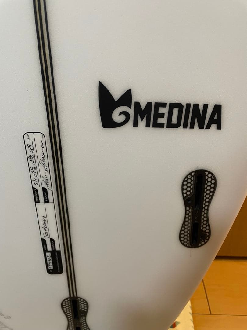 カビアンカサーフボードMEDINA 5.11 新品 - メルカリ