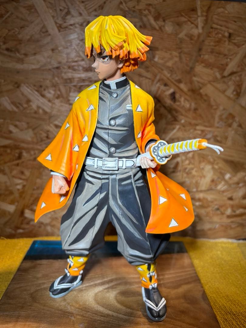 鬼滅の刃 我妻善逸 リペイント フィギュアMASTERLISE 二次元塗装