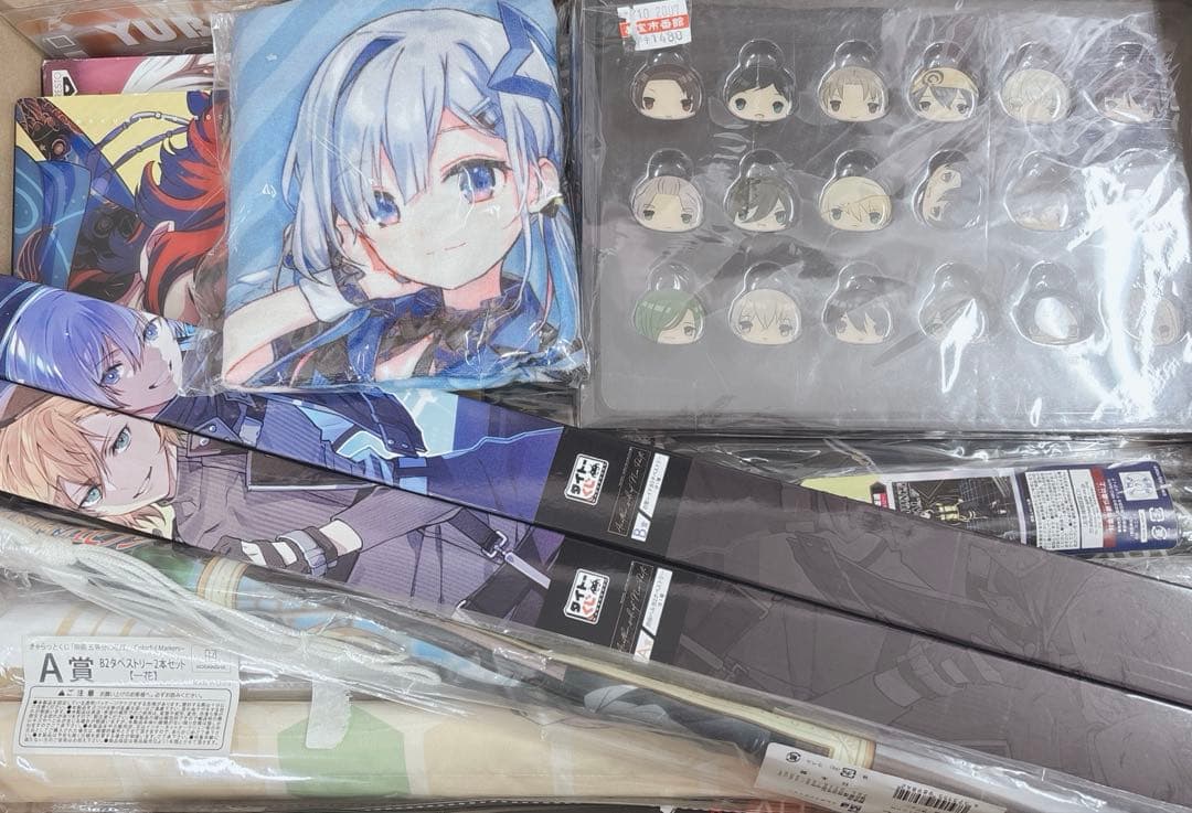 アニメグッズ ノンジャンル 缶バッジ アクリルスタンド 大量 まとめ売り