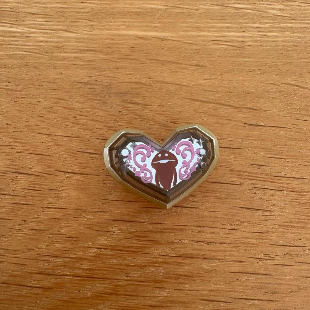 たまごっち　ピース　たまデコピアス　なめこ