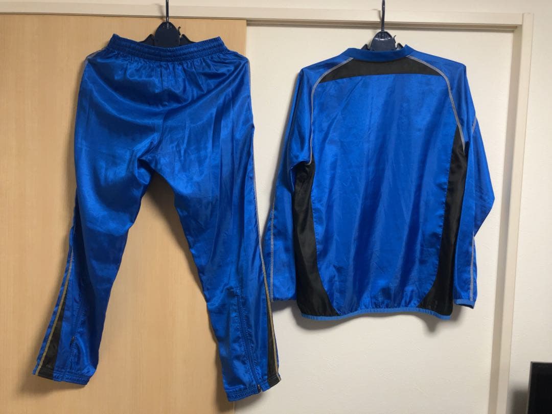 PUMA ピステ・ウィンドブレーカー 青 Lサイズ - メルカリ