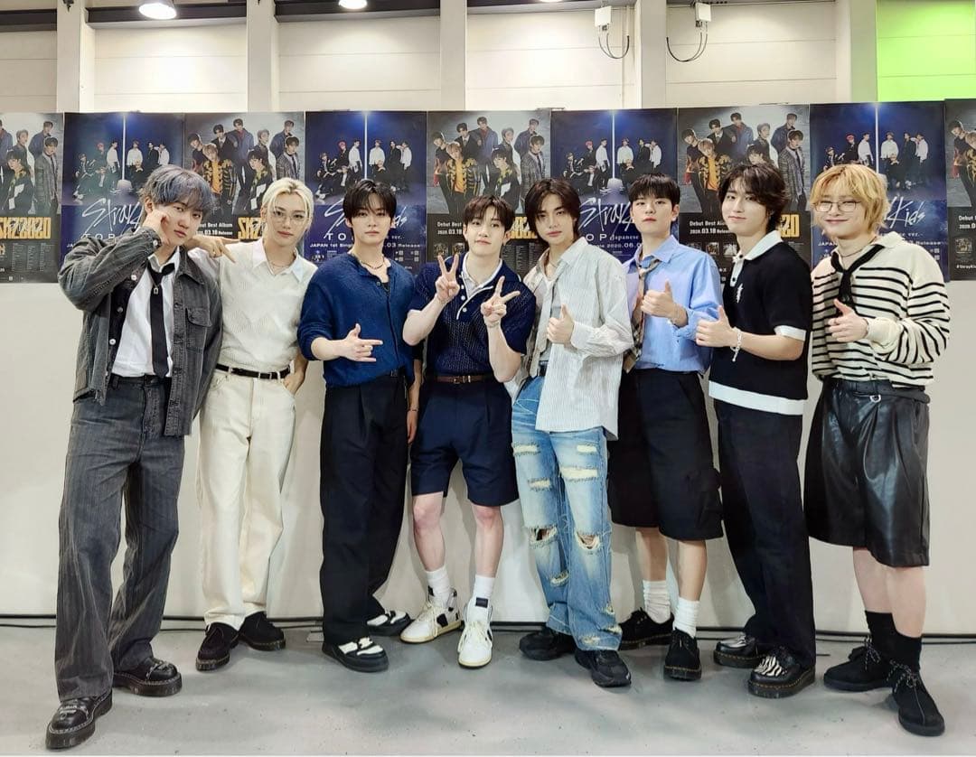 スキズ Stray Kids リノ 直筆サイン入りチェキ