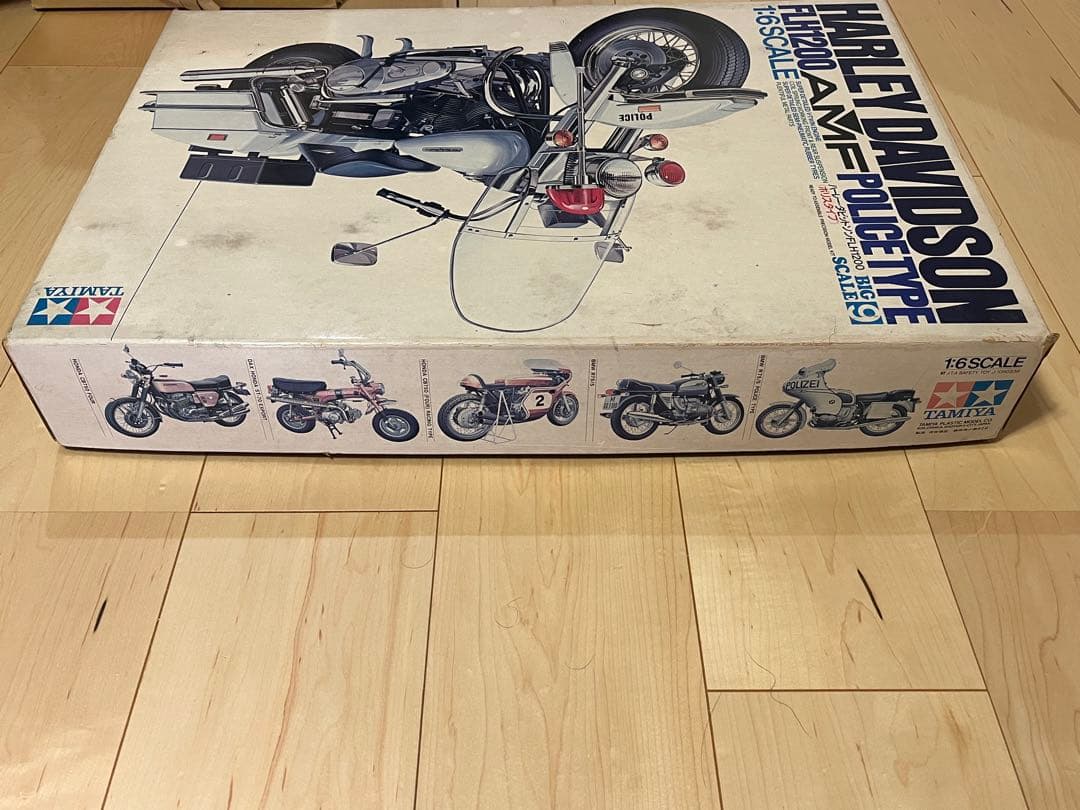 【新品★未組立】タミヤ 1/6ハーレーダビッドソン FLH1200AMFポリス