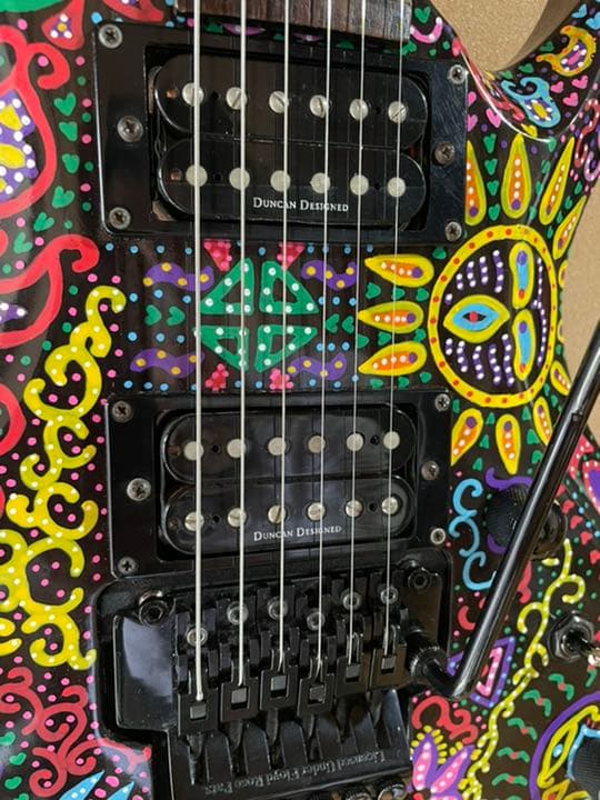 hide サイケ自作ギター