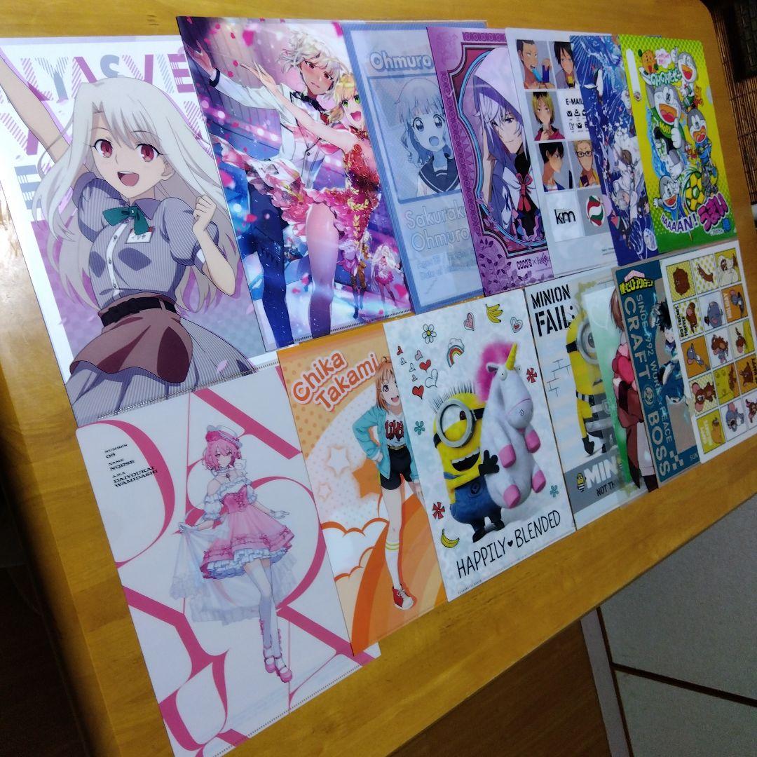 アニメ ノンジャンル美少女系など　Ａ−４クリアファイル まとめ売り大量２５０枚