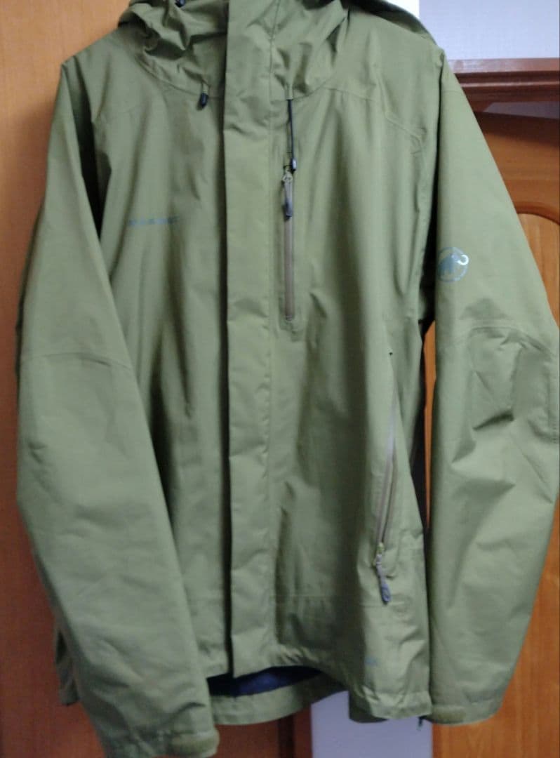 マムート フード付きマウンテンパーカー オリーブグリーン 楽天市場】ナイロン パーカー（ブランドマムート）（メンズ