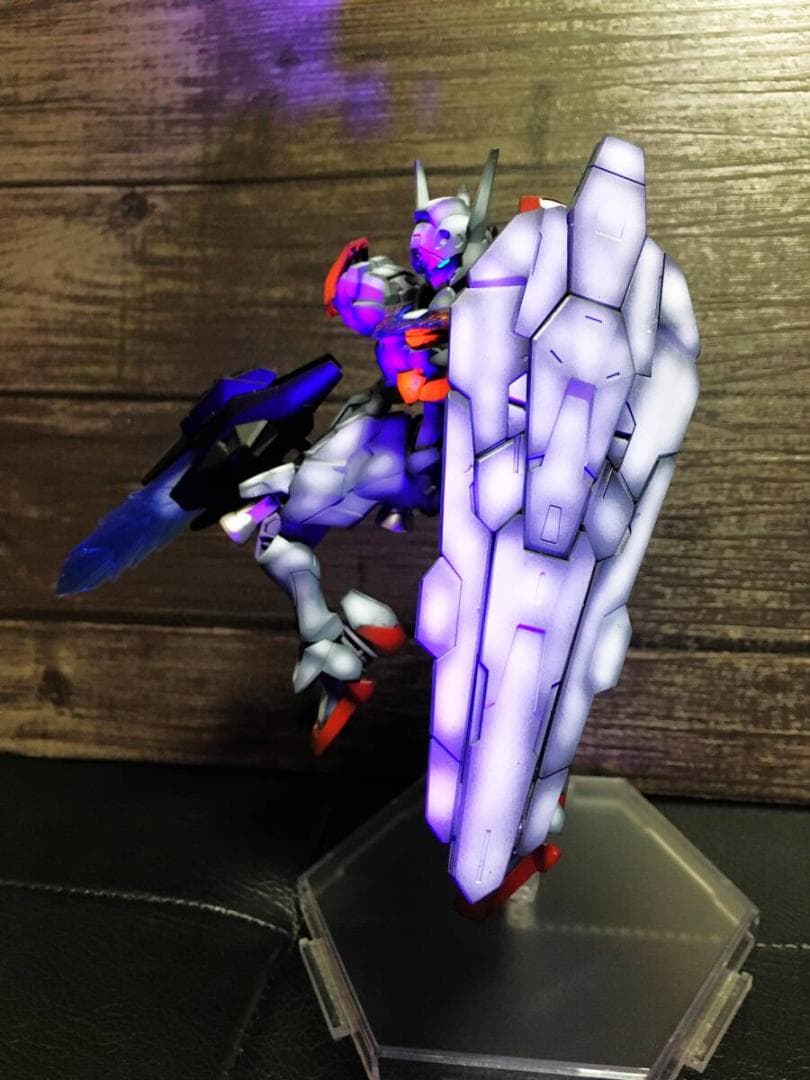 水星の魔女　HG 1/144 ガンダムルブリス　塗装完成品