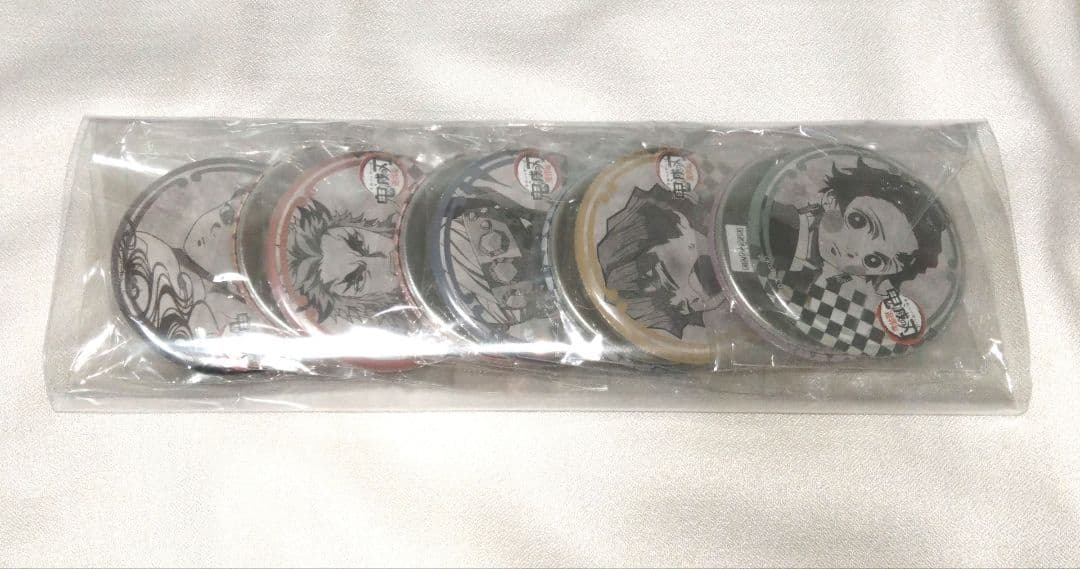 鬼滅の刃 DINING お楽しみくじ 缶バッジフルセット 遊郭編 煉獄杏寿郎