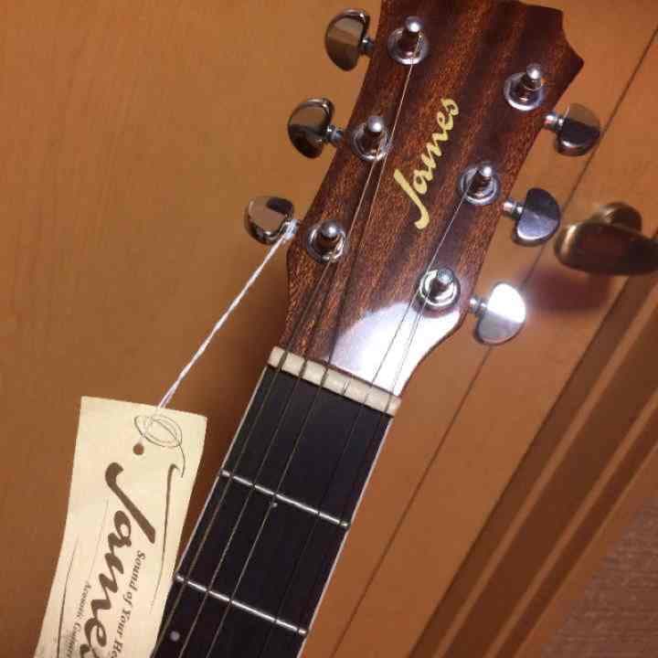 アコースティックギター