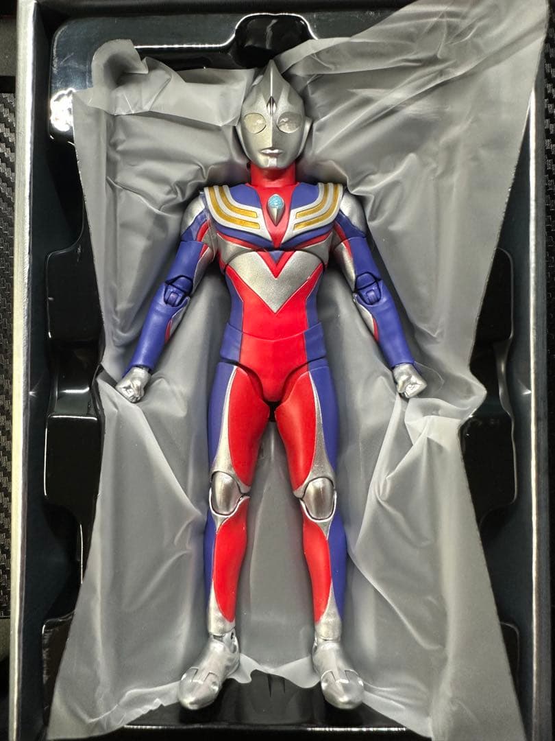 S.H.Figuarts（真骨彫製法）ウルトラマンティガ 四点セット