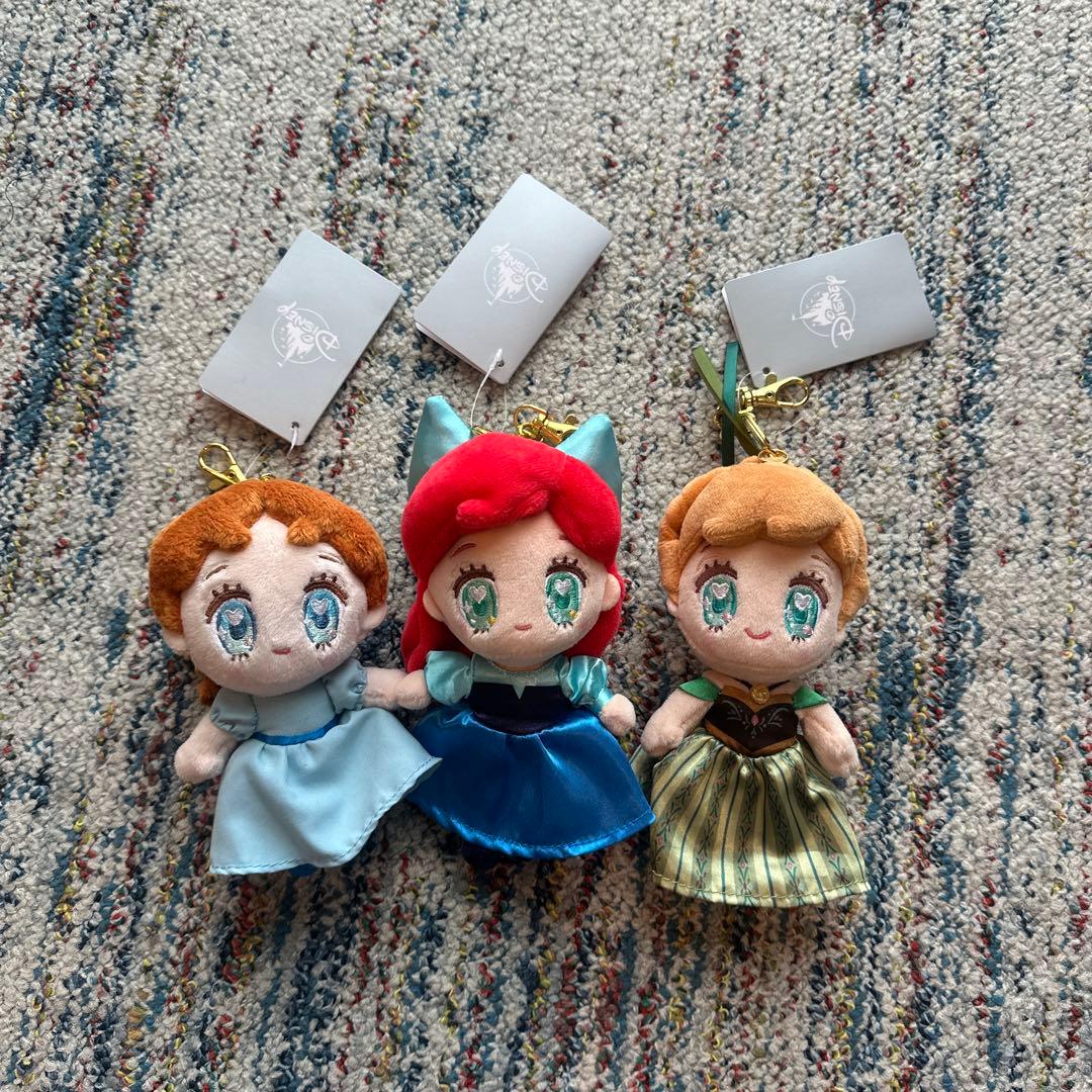 tiny ぬいぐるみキーホルダー　アリエル アナ 2体ディズニーストア ☆.。.: きらきらおめめの ぬいぐるみ&ぬいぐるみキーホルダー 「Tiny