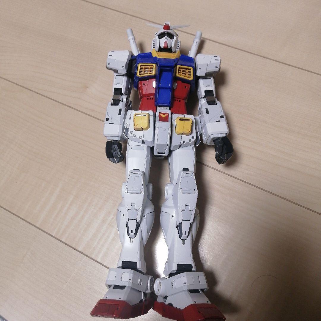 PG UNLEASHED 機動戦士ガンダム RX-78-2 ガンダム 1/60