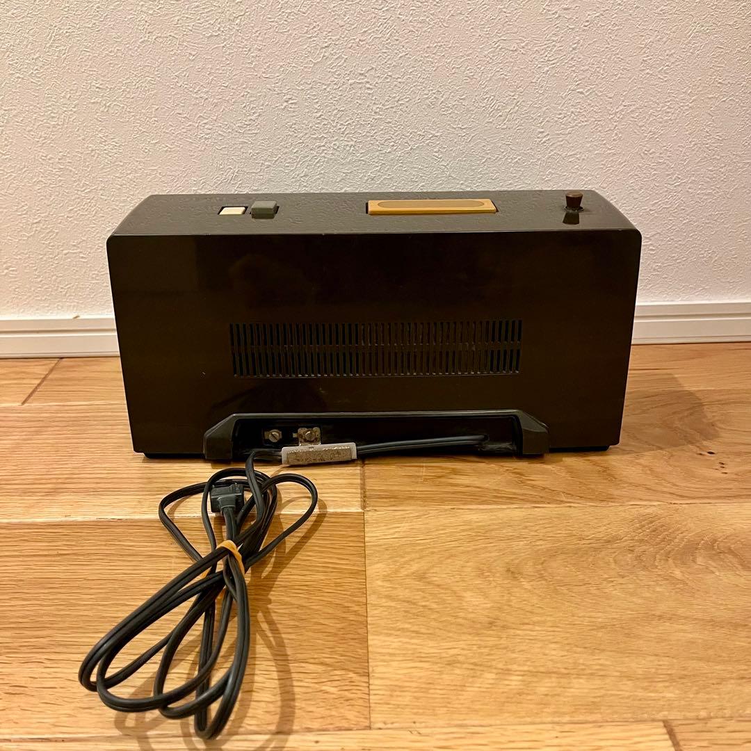 昭和レトロ】SONY(ソニー)TFM-C400 AM/FMラジオ＋パタパタ時計 - メルカリ