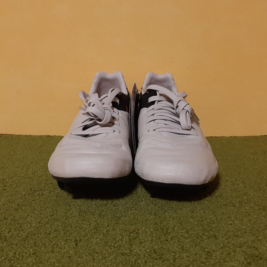 新品 サッカースパイク ナイキ ティエンポ HG 廃盤 激レア 26.0cm