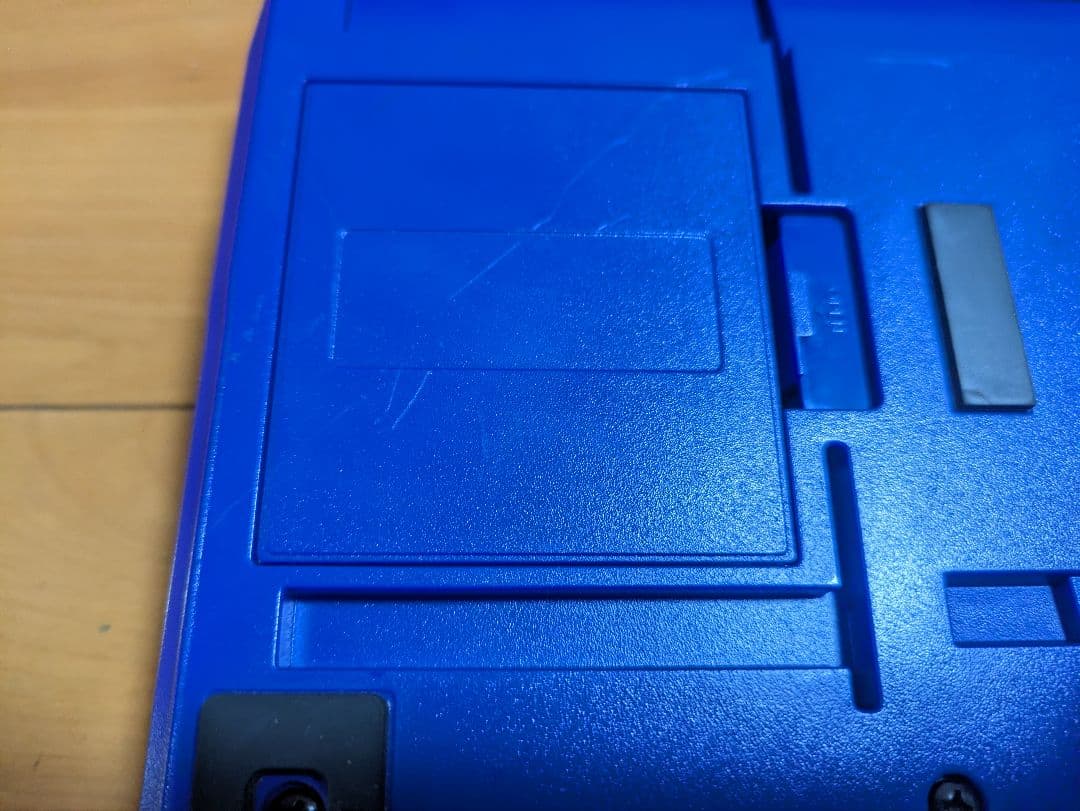 BOSS GT-1 ギター　マルチエフェクター　教科書とアダプター付