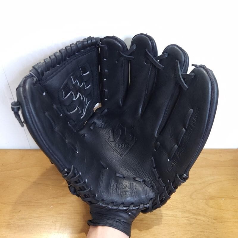 ルイスビルスラッガー 125シリーズ レギュラーランク 内野用 軟式