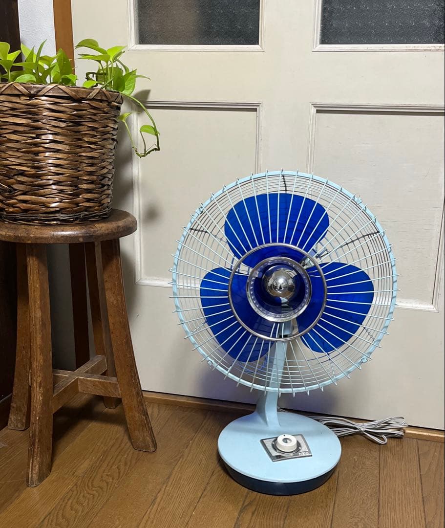 昭和レトロ　扇風機　NEC 昭和レトロ NEC 扇風機 ブラウンカラー ♪ - noraneco1972 Jimdoページ