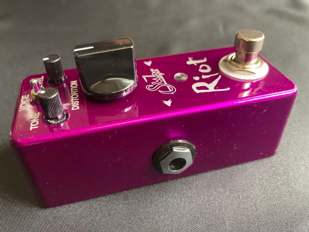 Suhr Riot Mini アンプライク ハイゲイン ディストーション ペダル