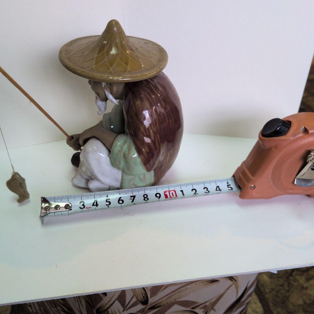 石湾陶器の釣り人の置物 中国広東省 - メルカリ