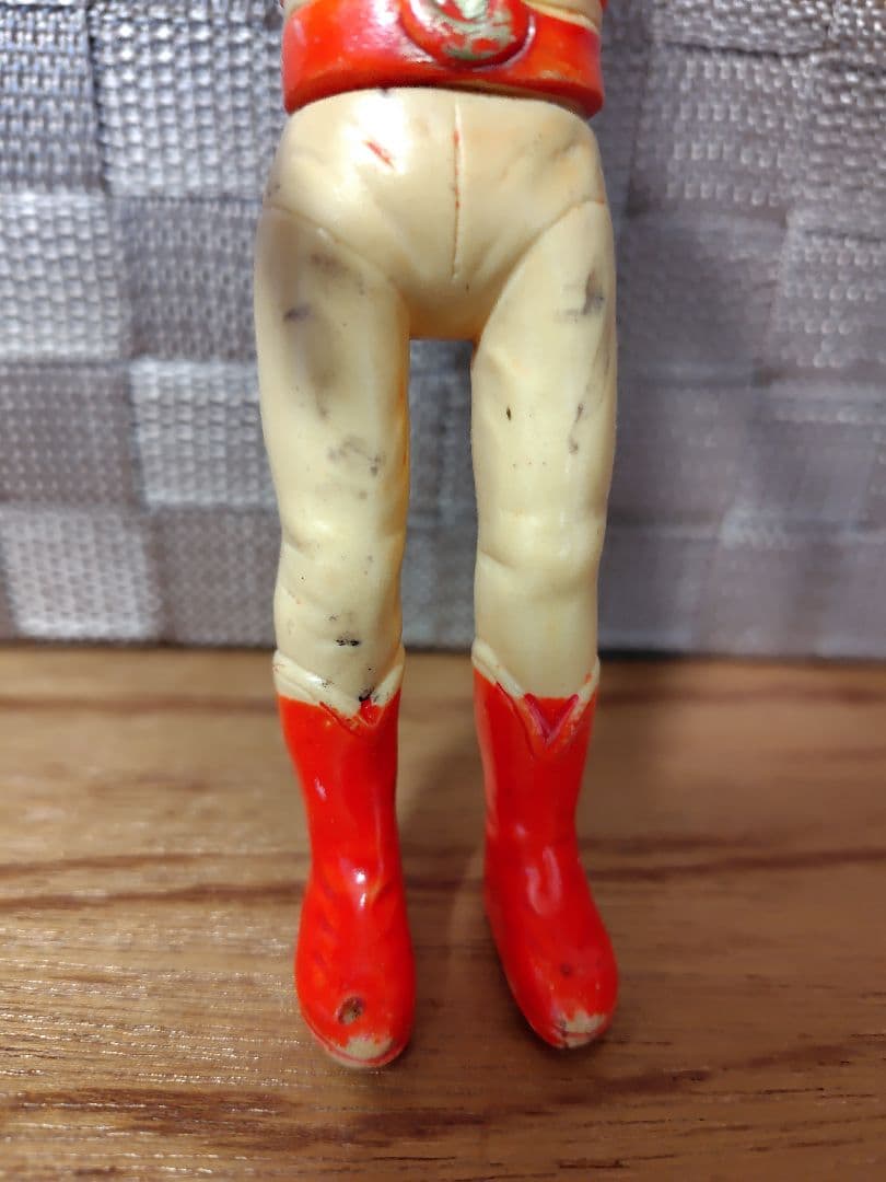 超希少】（無版権）昭和レトロ ソフビ人形 レインボーマン ダッシュ1